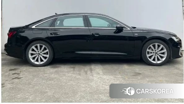 Audi A6L id 4290038 из Китая 10