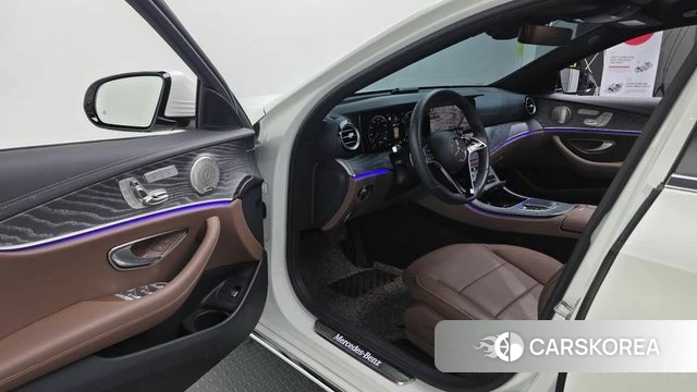 Mercedes-Benz E-Class W213 id 4388488 из Кореи 20