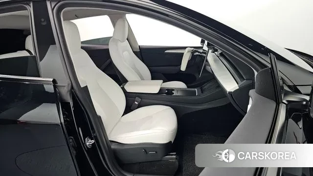 Tesla Model Y id 3388492 из Кореи 20