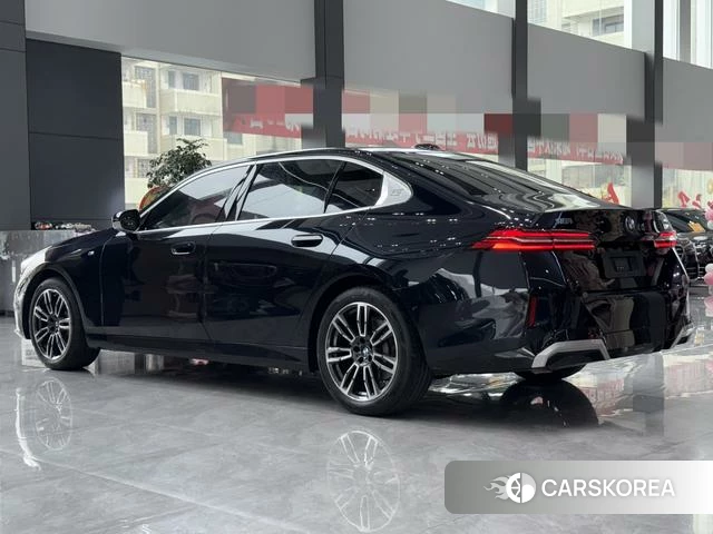 BMW 5 series id 4277891 из Китая 11
