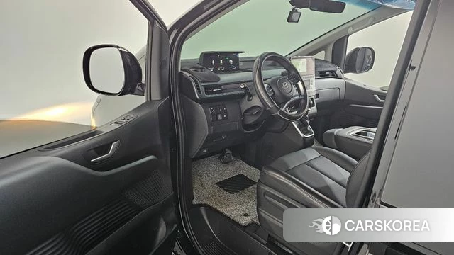 Hyundai Staria id 4185618 из Кореи 35