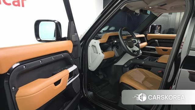 Land Rover Defender (L663) id 4696366 из Кореи 34