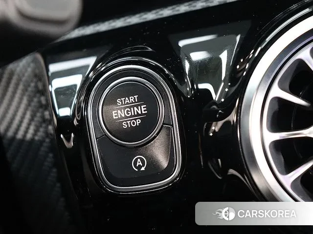 Mercedes-Benz A-Class W177 id 3484432 из Кореи 20