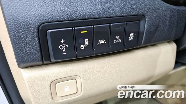 Kia The New Carnival id 2512951 из Кореи 20