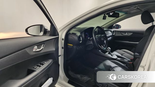 Kia Come New K3 id 3833441 из Кореи 20