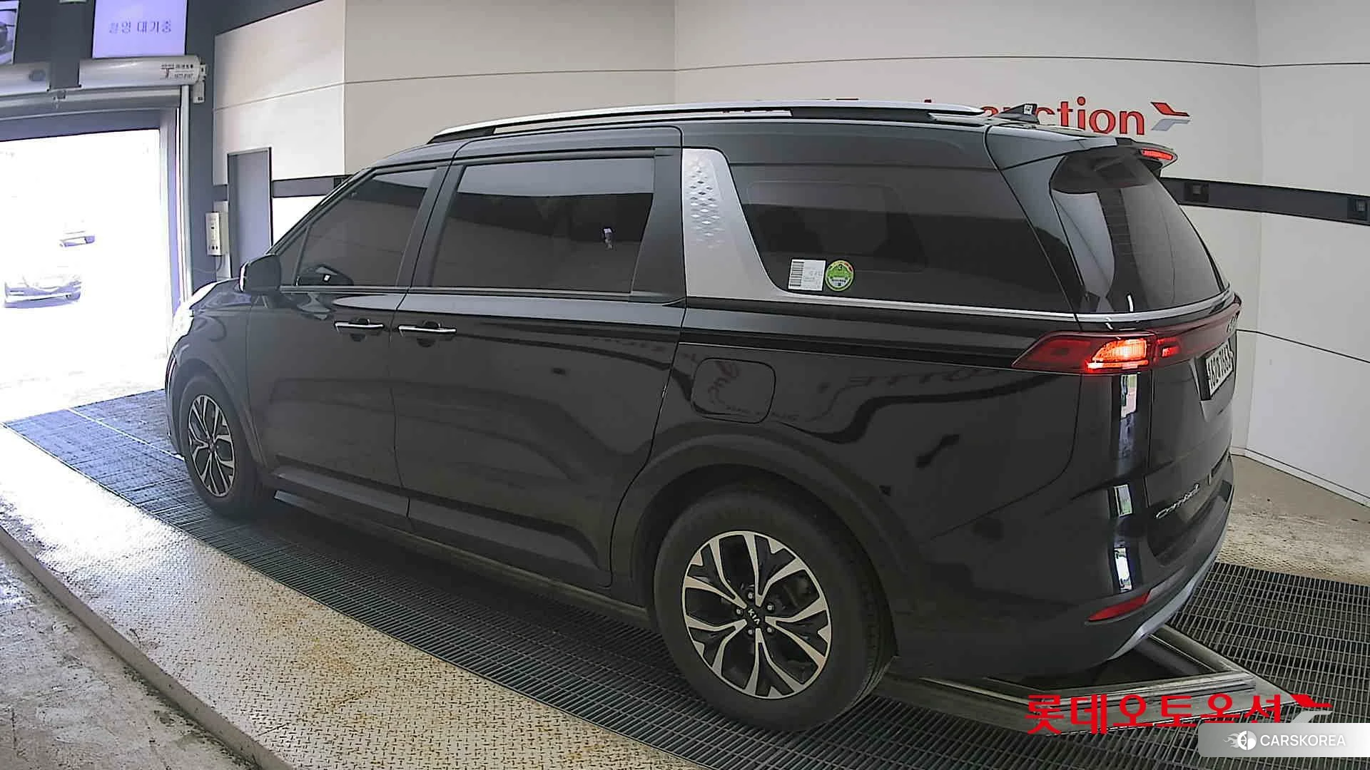 Kia Carnival id 4289520 из Кореи 37