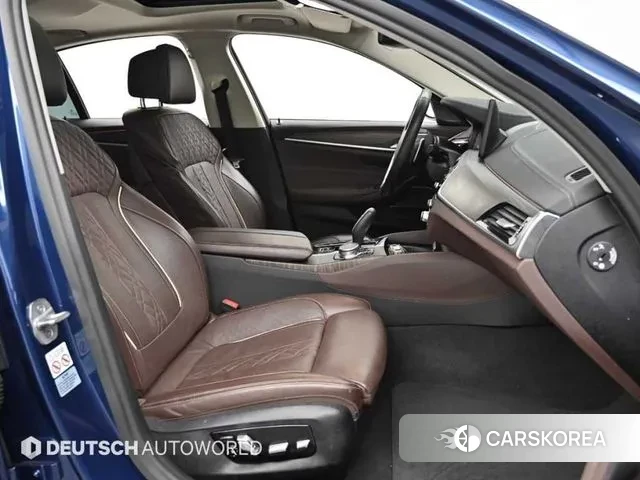 BMW 5 Series (G30) id 3788706 из Кореи 20