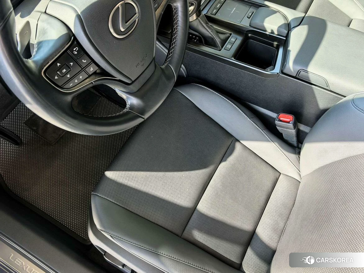 Lexus ES id 4454520 из Китая 11