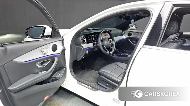 Mercedes-Benz E-Class W213 id 4187510 из Кореи 32