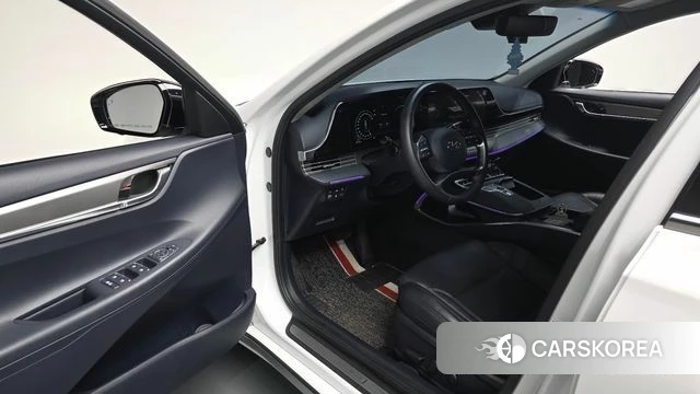Hyundai The New Grandeur IG Hybrid id 4324260 из Кореи 35