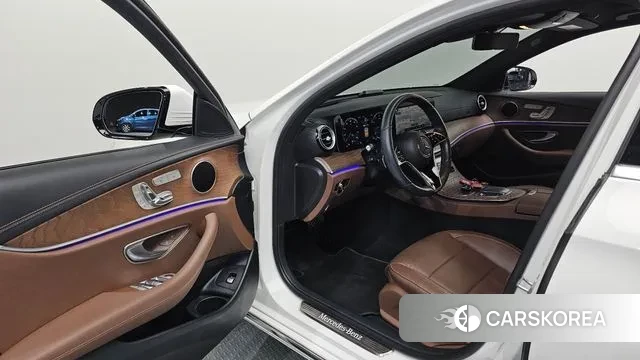 Mercedes-Benz E-Class W213 id 3650625 из Кореи 20