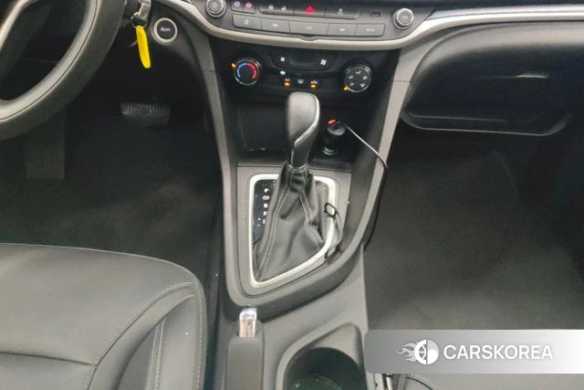 Buick Yinglang id 4219951 из Китая 17