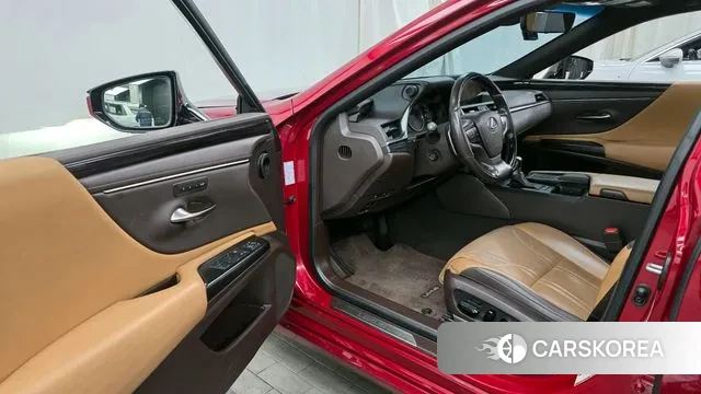 Lexus ES300h 7th generation id 3677419 из Кореи 20