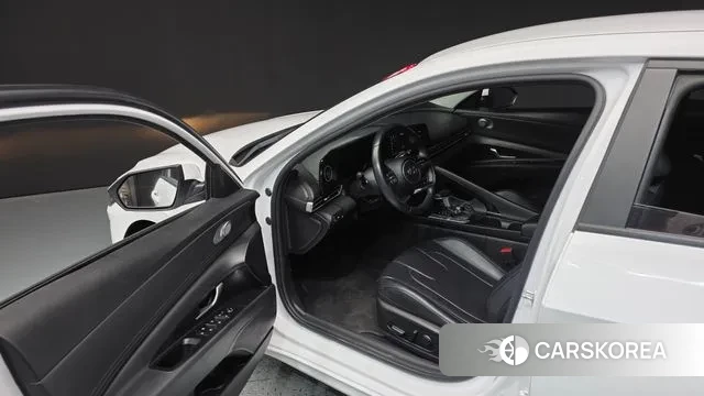 Hyundai Avante (CN7) id 3323888 из Кореи 20