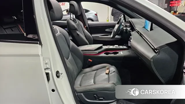 Genesis GV70 id 3571862 из Кореи 20