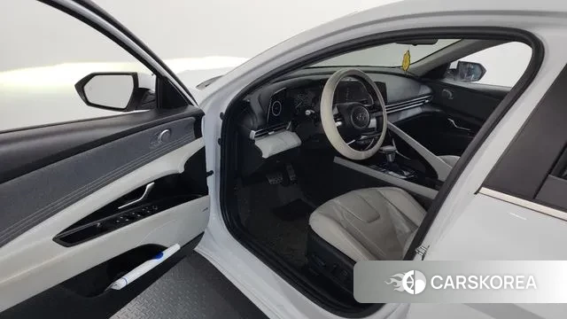 Hyundai Avante (CN7) id 3444137 из Кореи 20