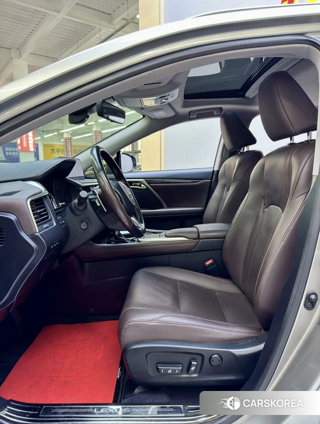 Lexus RX id 4261296 из Китая 14