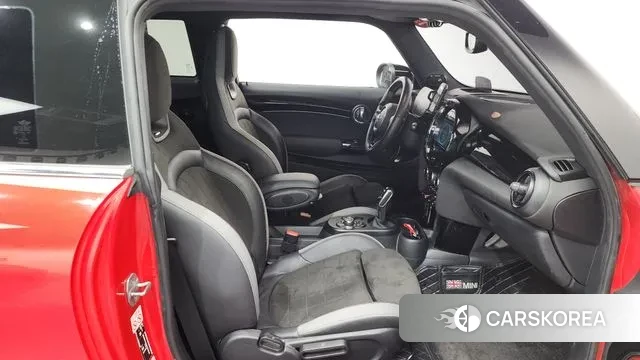 Mini Cooper S id 3405738 из Кореи 20