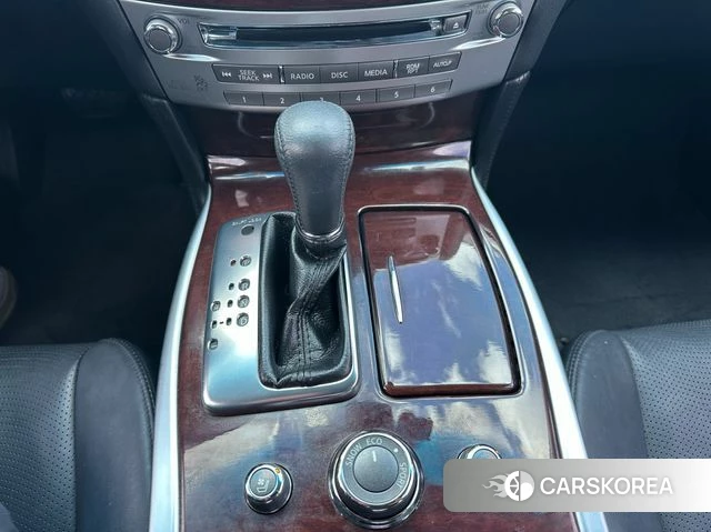 Infiniti Q70 id 4233174 из Кореи 20