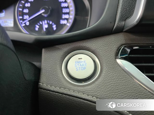 Hyundai Grandeur IG Hybrid id 3879859 из Кореи 18