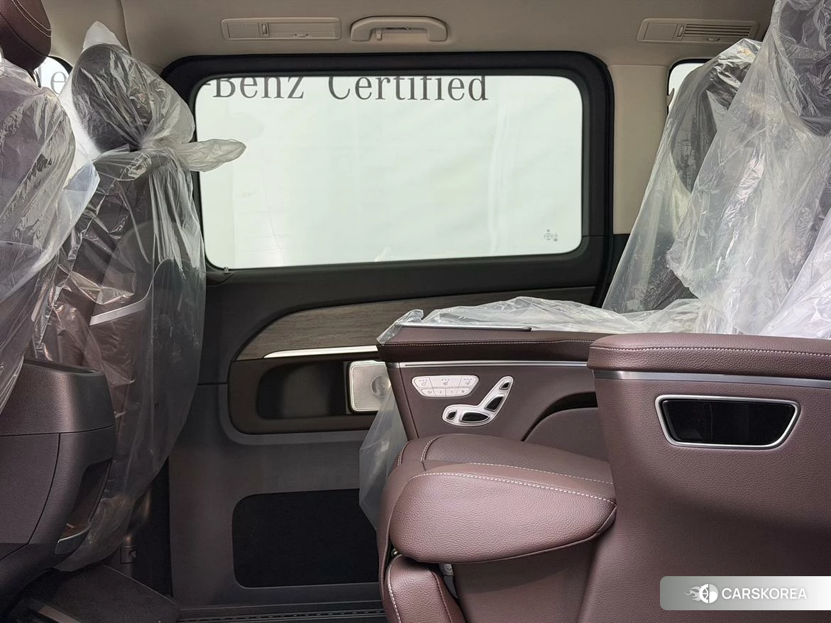 Mercedes-Benz V-class id 4452888 из Китая 20