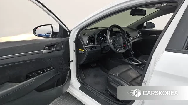 Hyundai Avante AD id 3429341 из Кореи 20