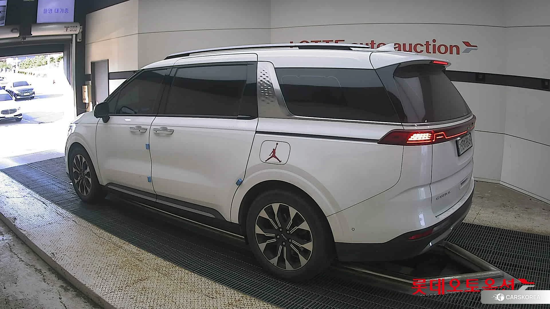 Kia Carnival id 4902338 из Кореи 38