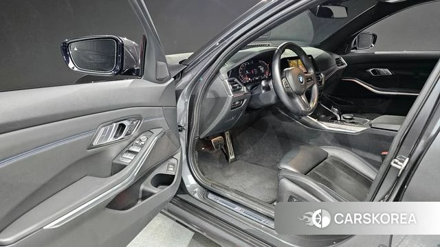 BMW 3 Series (G20) id 4019528 из Кореи 20