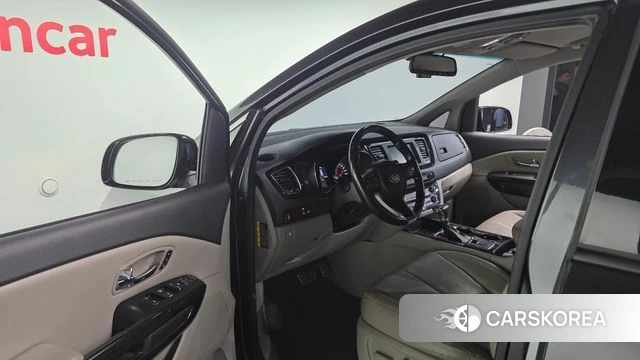 Kia The New Carnival id 3829121 из Кореи 20