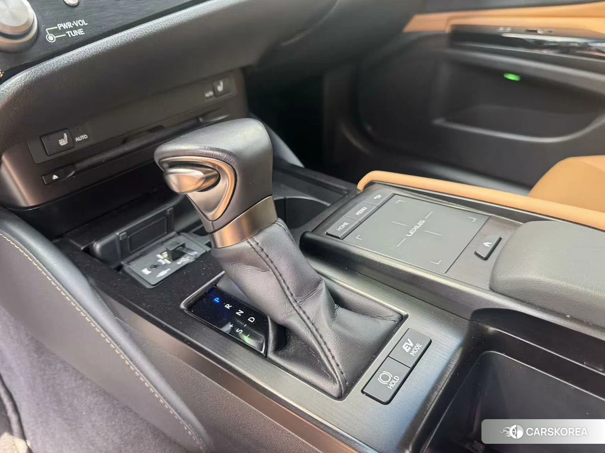 Lexus ES id 4419292 из Китая 12