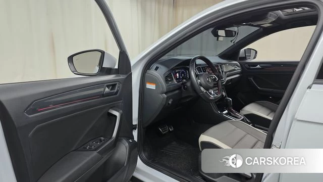 Volkswagen T-Roc id 3872287 из Кореи 20