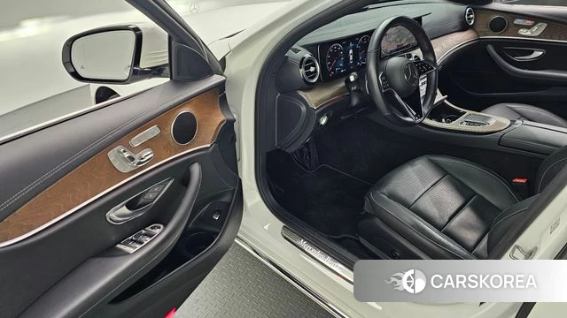Mercedes-Benz E-Class W213 id 4848933 из Кореи 33