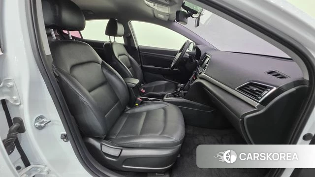 Hyundai Avante AD id 4615535 из Кореи 30