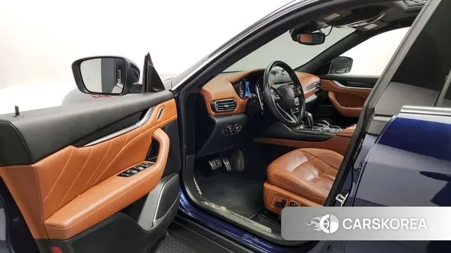 Maserati Levante id 3666642 из Кореи 20