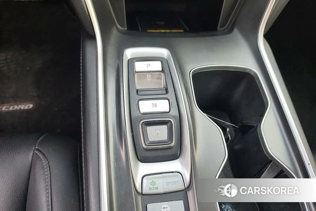 Honda Accord id 4258466 из Китая 17