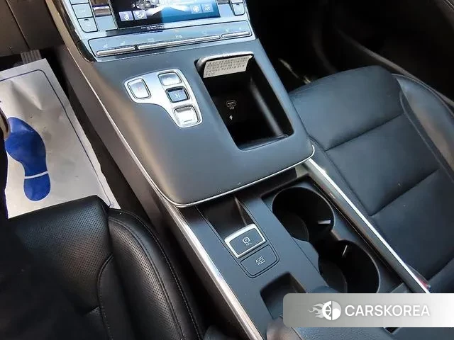 Hyundai The New Grandeur IG id 3335686 из Кореи 20