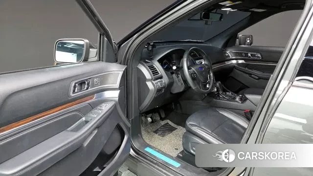 Ford Explorer id 3578508 из Кореи 20