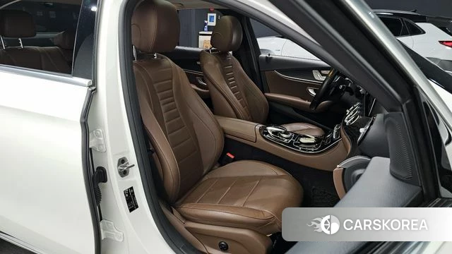 Mercedes-Benz E-Class W213 id 3916909 из Кореи 20