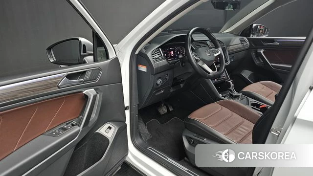 Volkswagen Tiguan Allspace id 4432671 из Кореи 34