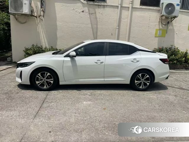 Nissan Xuan Yi id 4290313 из Китая 13