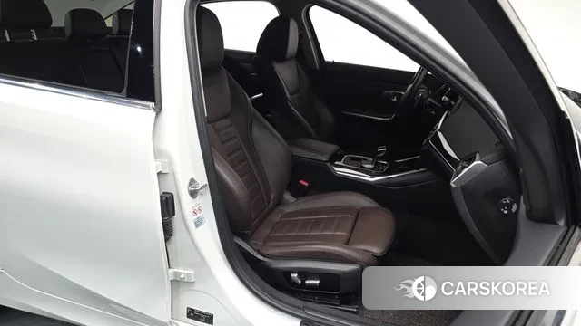 BMW 3 Series (G20) id 2960155 из Кореи 20