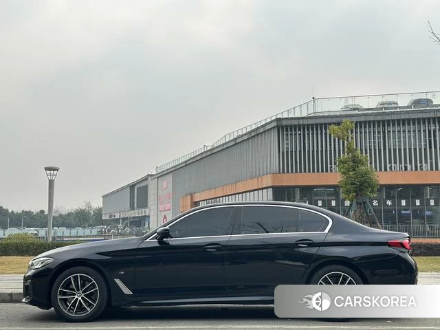 BMW 5 series id 4264719 из Китая 19