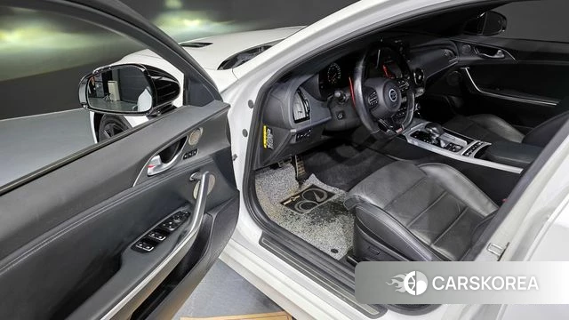 Kia Stinger id 3911669 из Кореи 20