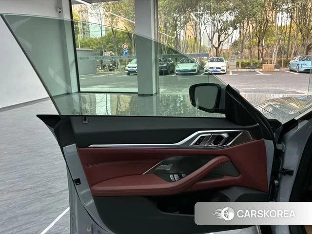 BMW 4 series id 4272567 из Китая 16