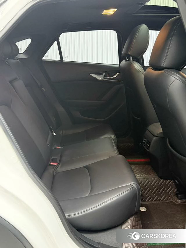 Mazda CX-4 id 3919504 из Китая 24