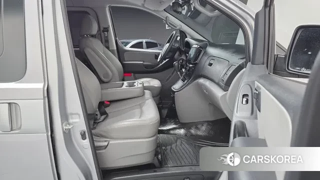 Hyundai The New Grand Starex id 3722773 из Кореи 20