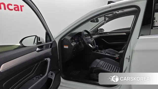 Volkswagen Passat GT (B8) id 3264086 из Кореи 20