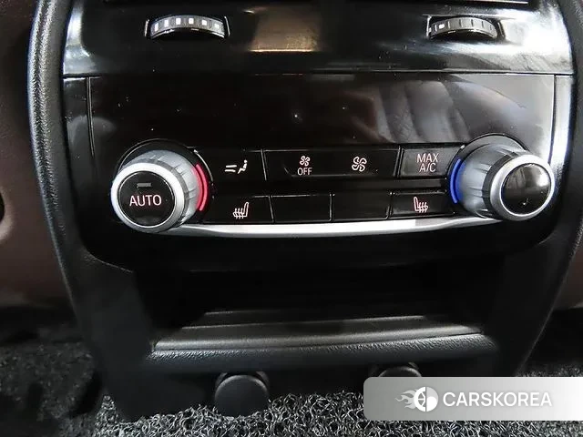 BMW 5 Series (G30) id 3698910 из Кореи 20