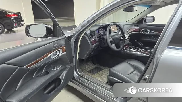 Infiniti Q70 id 3182871 из Кореи 20