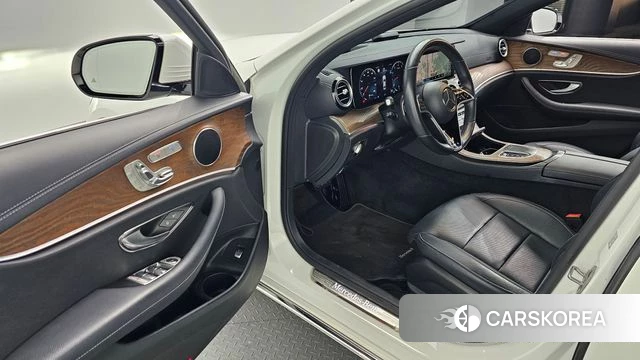 Mercedes-Benz E-Class W213 id 3923721 из Кореи 20